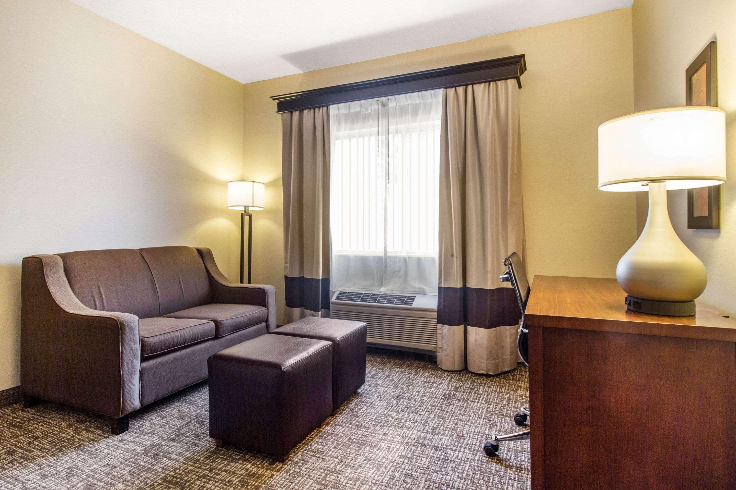 Quality Suites Corbin Buitenkant foto